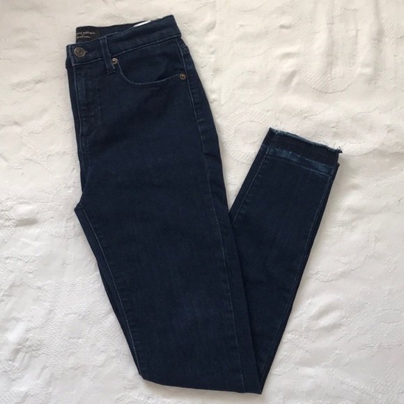 Banana Republic Factory Jeans - Picture 2 of 8